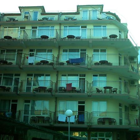 Семеен Хотел Елена Палас Nesebar Exterior foto