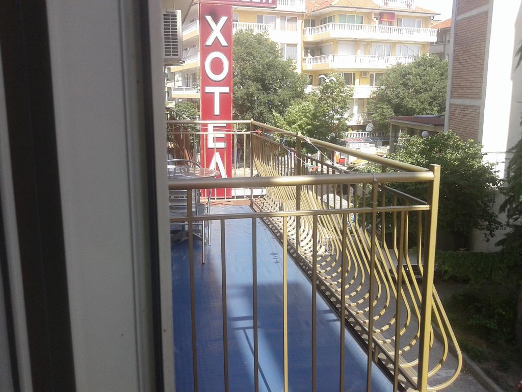 Семеен Хотел Елена Палас Nesebar Exterior foto